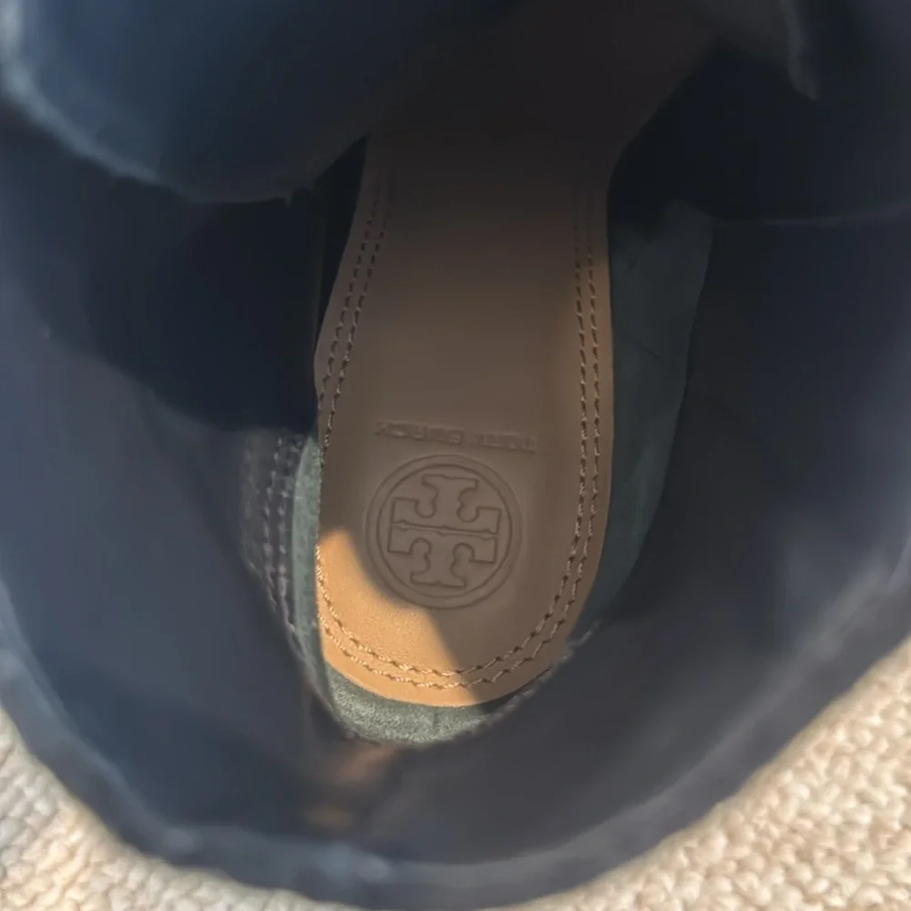 Tory Burch Marissa Boot in Royal Navy Size 8
